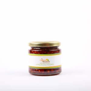 Peperoncino piccante tritato sott'olio